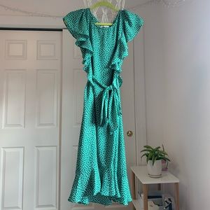 Super cute polkadot dress!